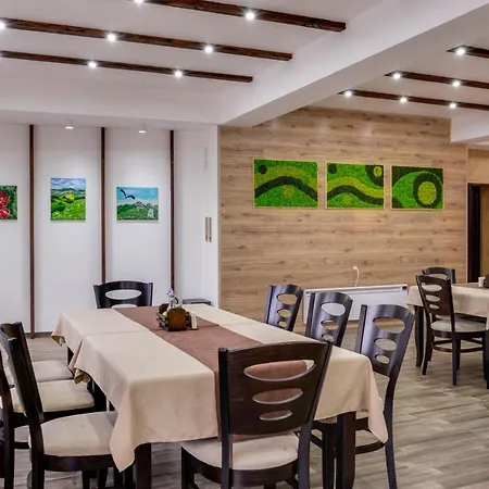 Family Lilium 호텔 *