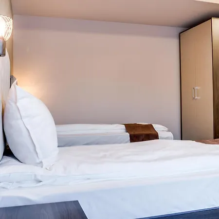 Family Lilium Hotel *