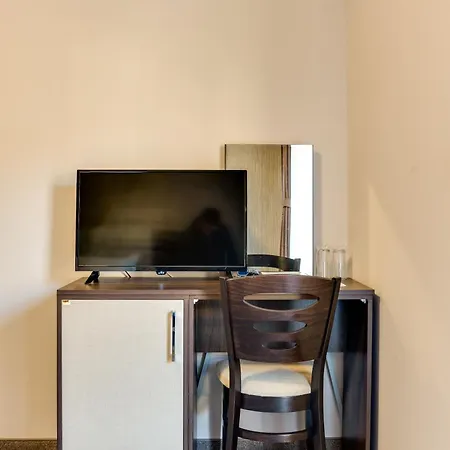 Family Lilium Hotel Kirkovo (Kardzhali)
